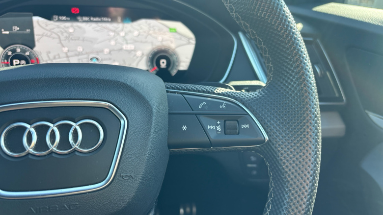 Audi Q5 40 TDI Quattro S Line 5dr S Tronic Diesel Estate